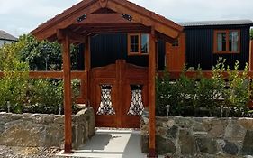 Carlingford Glamping Hut